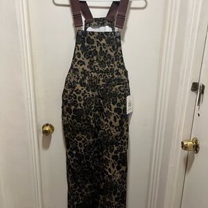 Cupshe Leopard Print Jumpsuit with Brown Straps